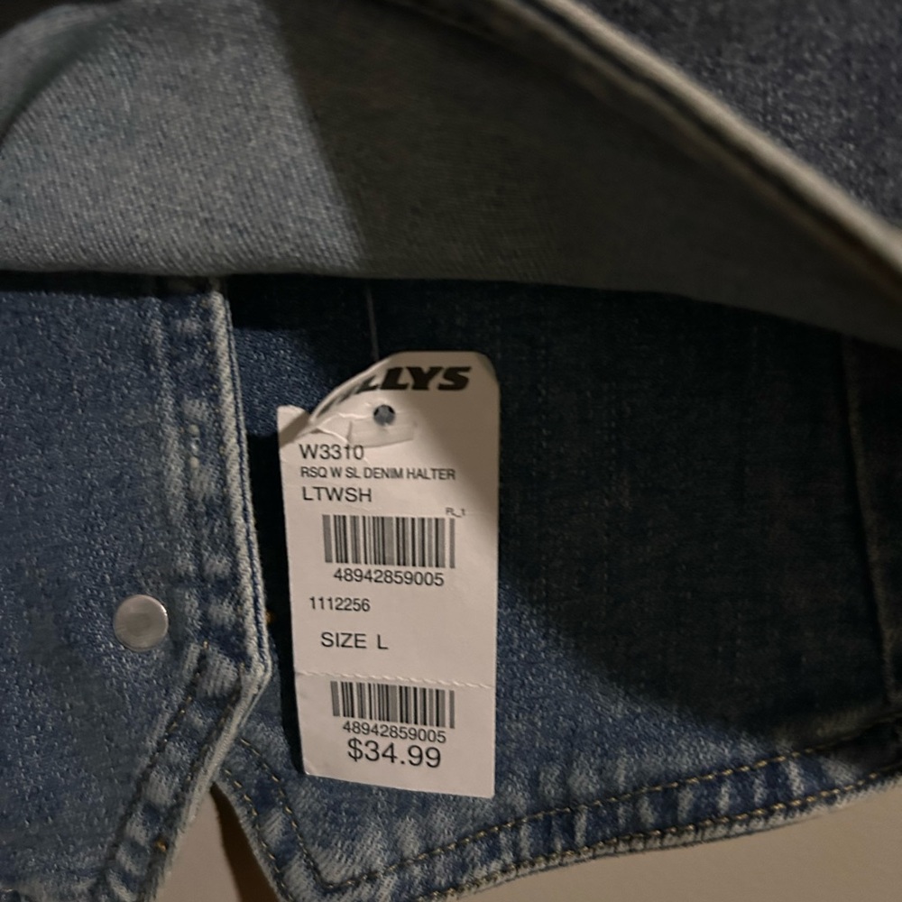 Denim Halter Top - Picture 3 of 4